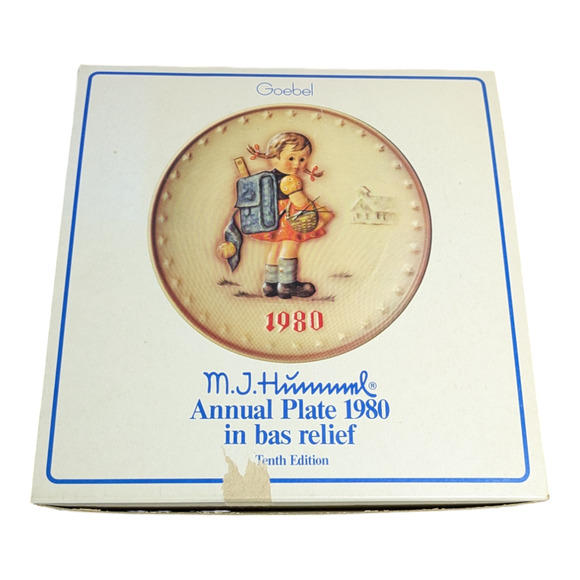 M.J. Hummel Annual Plates Collector Series 1980 Goebel - Picture 1 of 10